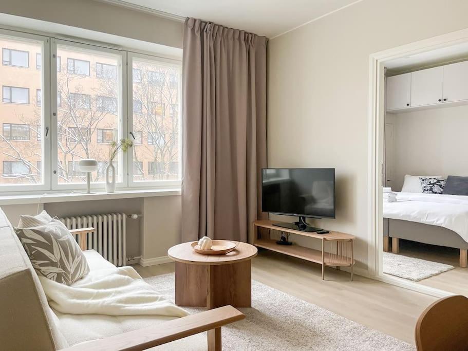 Central 1Br Next To The Park Гельсінкі Екстер'єр фото